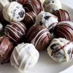 Keto Oreo Balls